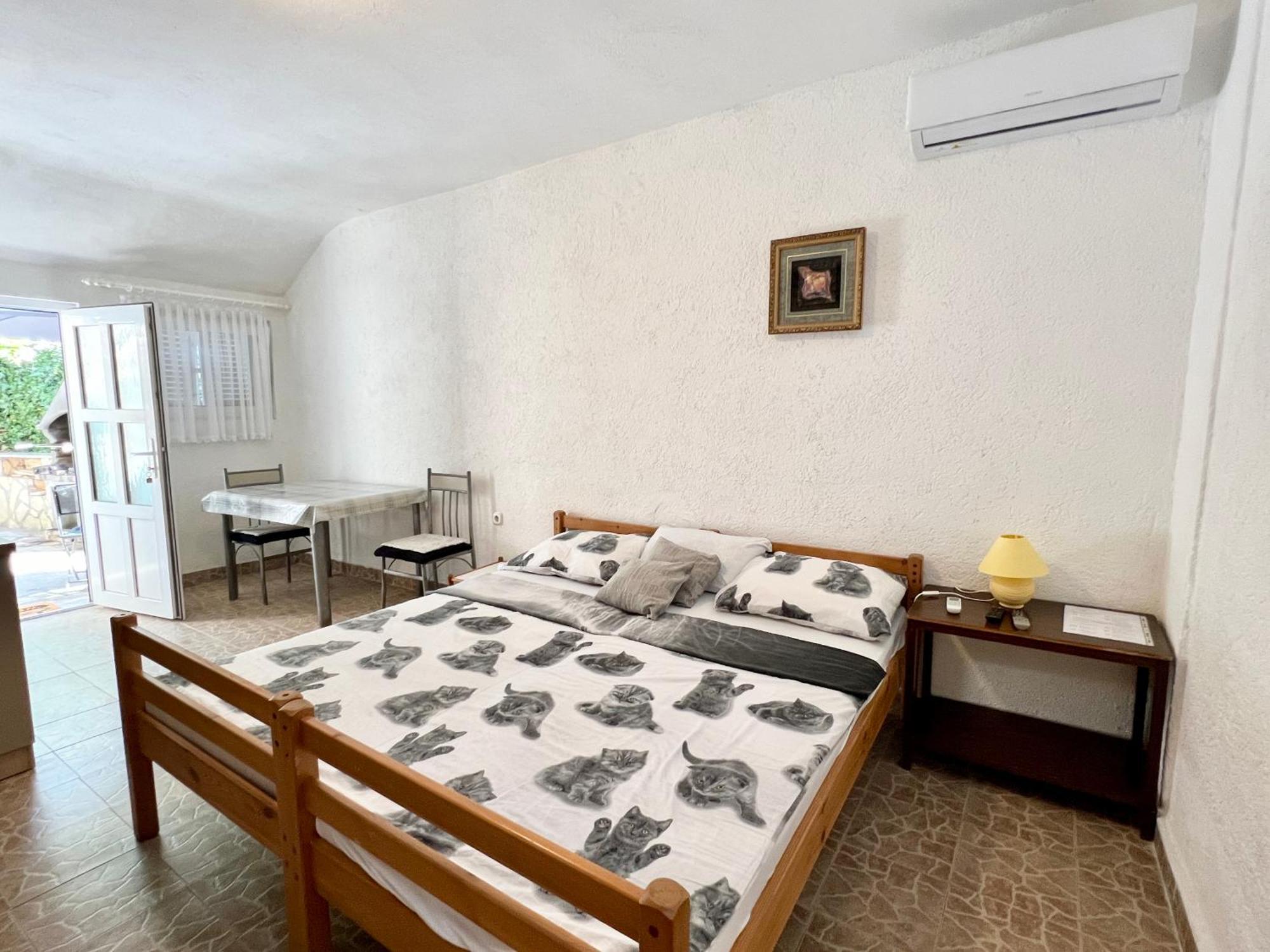 Apartmani Lidija Karin Donji Donji Karin 外观 照片