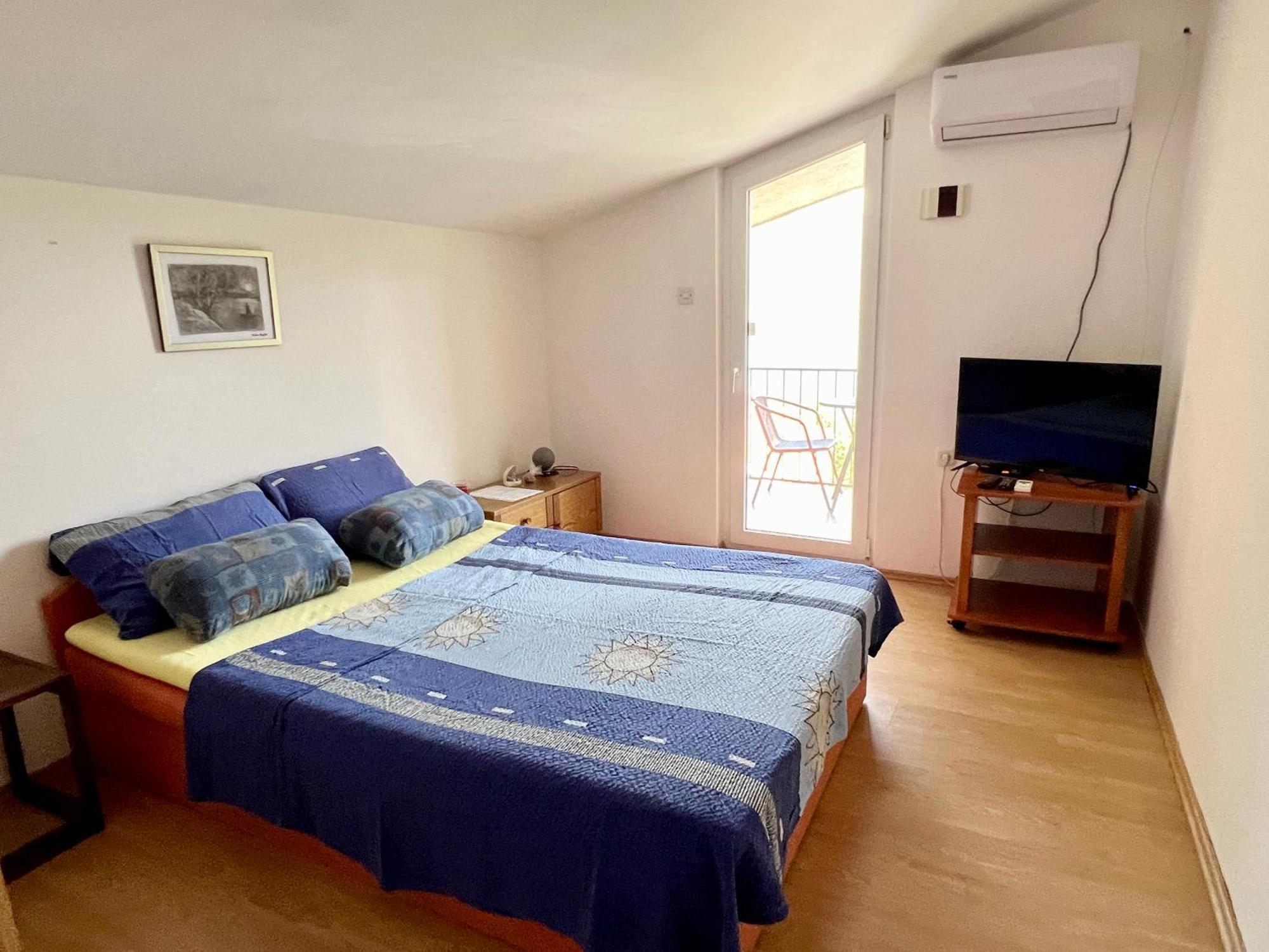 Apartmani Lidija Karin Donji Donji Karin 外观 照片