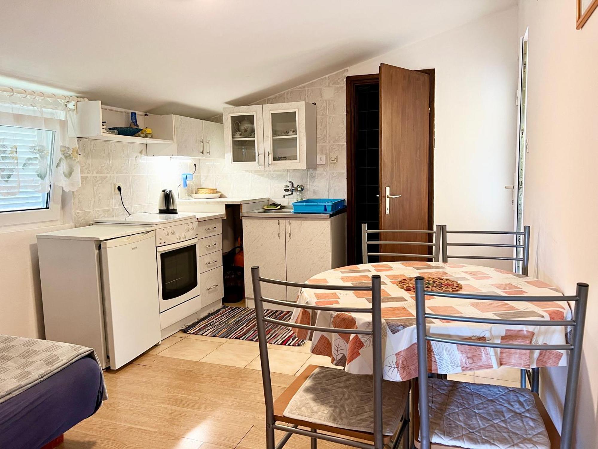 Apartmani Lidija Karin Donji Donji Karin 外观 照片